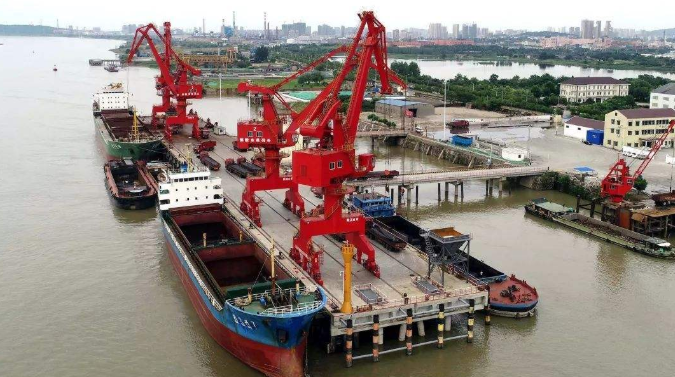 五大连池概述露天料场港口封闭问题的实行方法